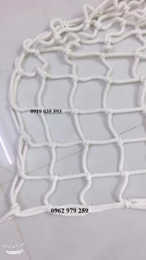 Lưới chắn giếng trời cầu thang chịu lực cao