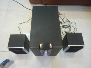 Bộ loa vi tính 2.1 nhỏ gọn .
