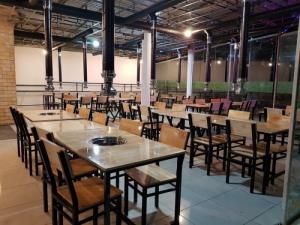 Bàn ghế quán nhậu trực tiếp sản xuất , hàng bảo hành 2 năm bao đổi trả ..