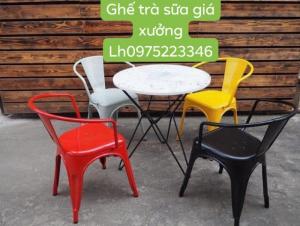 Ghế sắt mỹ nghệ giá rẻ..