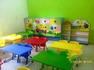 Chuyên cung cấp bàn ghế nhựa cao cấp cho bé mầm non giá rẻ, chất lượng cao