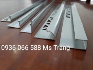 Nẹp trang trí ốp gạch đá, nẹp kết thúc các vật liệu gạch, dá, gỗ, kính.