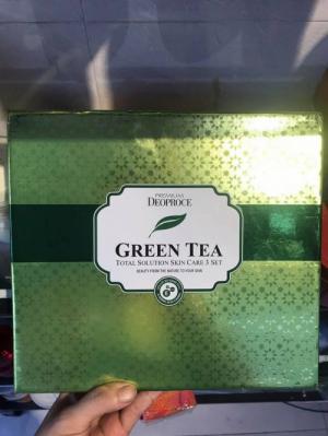 Set dưỡng da trà xanh DEOPROCE