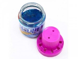 Chai tẩy vệ sinh bồn cầu hương ngàn hoa
