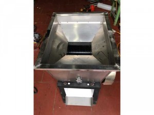 Mua Máy cắt cá Máy băm cá giá rẻ Gọi 0986387472 : Điện Máy Xuân Phú giao hàng toàn quốc