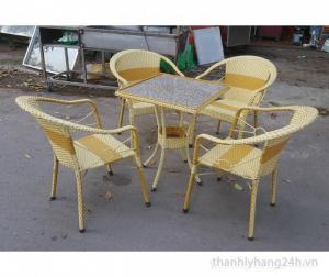 Bàn ghế cafe mây nhựa AK01