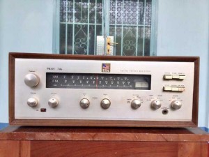 Tân Audio Biên Hoà AMPLI PILOT TUBE 746 Mặt Vàng chanh