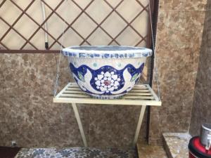 chậu hoa dán sành sứ Thế Sơn