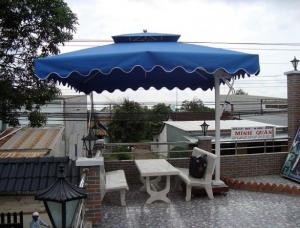 Bàn ghế gỗ cafe sân vườn giá cạnh tranh cực kỳ hấp dẫn..