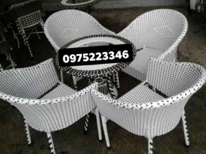Ghế nhựa giả mây giá tại xưỡng..