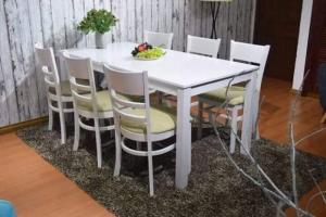 Bàn ghế dùng cho quán café,nhà hàng giá cực rẻ..