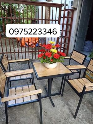 Bộ bàn ăn nhà hàng..