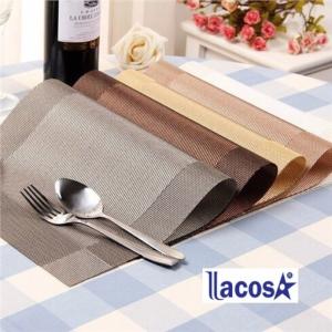 Tấm lót bàn ăn placemat