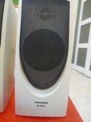Hai bộ loa 2.1 vi tính qua sử dụng .