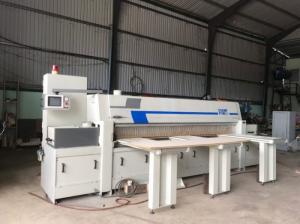 máy cưa panel saw tự động - Đài loan