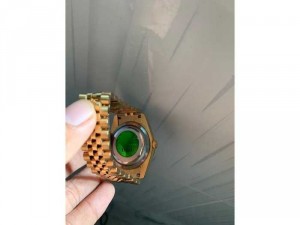 ĐÔNG HỒ MÁY NHẬT
