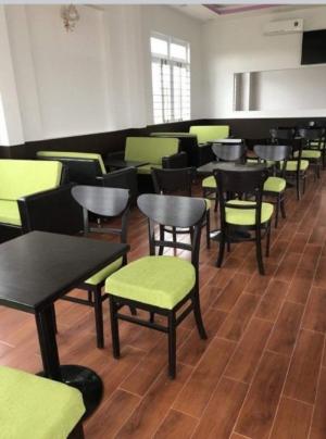 Bàn ghế cafe ..