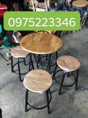 Bàn ghế quầy giá bán tại xưởng..