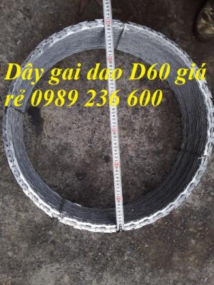 Nhận thi công lắp đặt hàng rào dây thép gai
