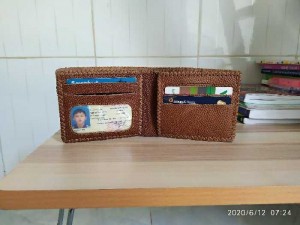 Ví độc da bò vân cá đuối độc quyền