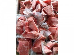 Thịt cá ngừ đại dương cắt cục
