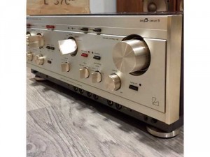 Amply LUXMAN L560