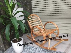 Ghế mây bập bênh mini