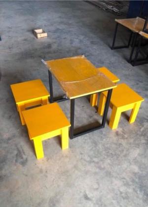 Bàn ghế trà sữa..mini giá rẻ