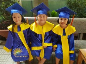Cung cấp lễ phục tốt nghiệp dành cho trẻ em mầm non