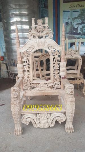 Ghe vua cổ điển