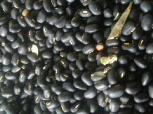 Bán đậu đen xanh lòng nhà trồng bao sạch