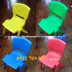 Ghế nhựa nhập khẩu