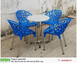 Bàn ghế cafe nhựa táo hoa văn AK12