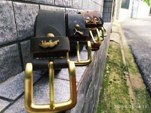 THẮT LƯNG DA Bò sáp khoá kim hàng shop.