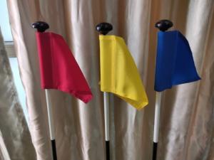 Cờ golf sân tập có trục nhựa