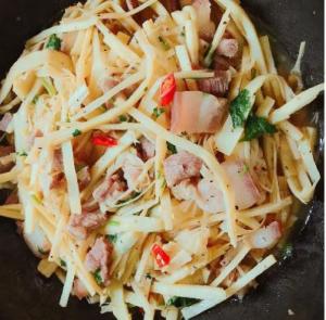 Măng Mạnh Tông- Măng Bát Độ Vườn nhà Dậu