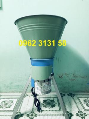 Máy băm xắt rau muống,lục bình,rau cải siêu nhỏ nhuyễn cho ngan gà vịt,cá