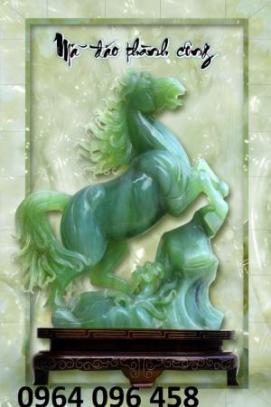 Tranh gạch 3d phòng khách khổ đứng