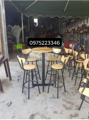Bàn ghế quầy giá bán tại xưởng..