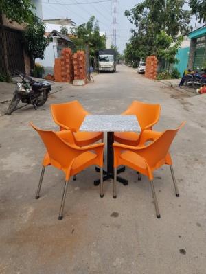 Ghế nhựa thanh lý giá ưu đãi..
