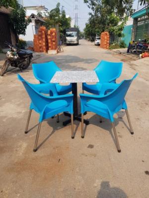 Ghế nhựa thanh lý giá ưu đãi..