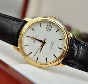 Mẫu số 3. Omega Automatic Chronometer 14K Gold
Hàng chính hãng, hình mới chụp tại Shop. Máy cơ, automatic, chạy tự động, new 100%, fullbox hộp, thẻ bảo hành 2 năm. Ship COD - có cọc. Giá bán KM giảm giá đặc biệt 7.490.000đ