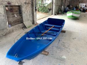 Thuyền nhựa : Dành cho 2-3 người đi