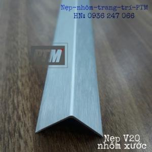Nẹp V20 xước