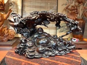 Di Lặc gỗ trắc