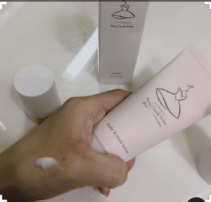 Sữa tắm nước hoa LOVESPOT Perfume Holic xách tay Hàn Quốc