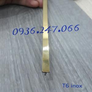 Nẹp trang trí T6 inox vàng gương