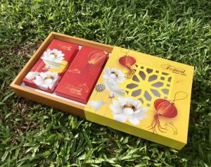 HỘP BÁNH TRUNG THU LOẠI 4 BÁNH 200-250GRAM