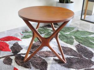 Bàn gỗ sofa cafe giá tại xưởng