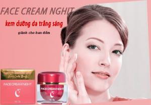 kem trắng da mặt ban đêm